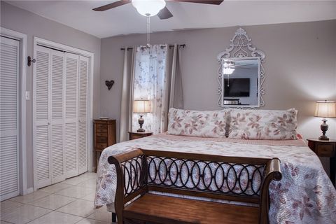 Tiny photo for 3613 Oak Ridge Dr, Bryan, TX 77802 (MLS # 26004413)