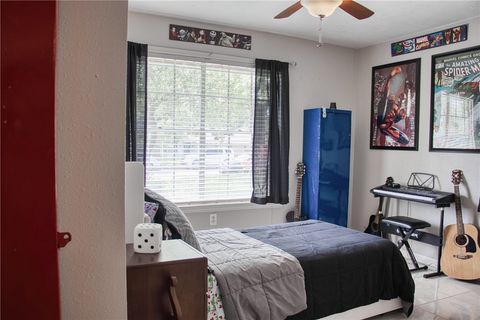 Tiny photo for 3613 Oak Ridge Dr, Bryan, TX 77802 (MLS # 26004413)