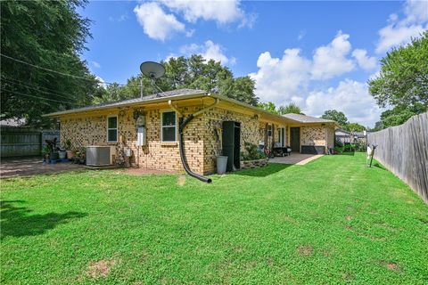 Tiny photo for 3101 Bluestem Drive, College Station, TX 77845 (MLS # 26008846)