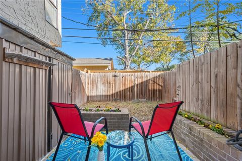 Tiny photo for 4517 Carter Creek Pkwy #5, Bryan, TX 77802 (MLS # 25013196)