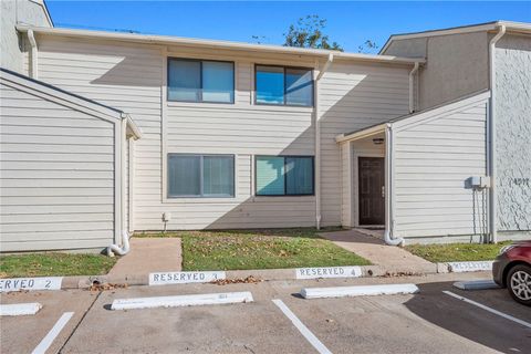 Photo of 4517 Carter Creek Pkwy #5, Bryan, TX 77802 (MLS # 25013196)