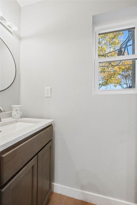 Tiny photo for 4517 Carter Creek Pkwy #5, Bryan, TX 77802 (MLS # 25013196)