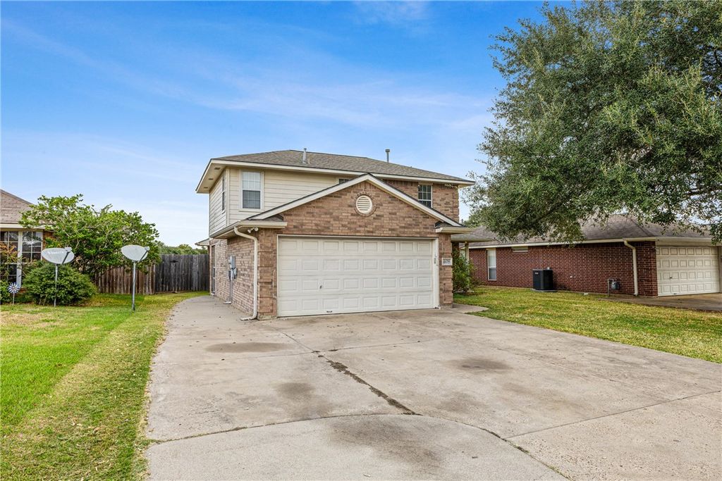 Photo of 408 Pronghorn Loop, College Station, TX 77845 (MLS # 25012077)