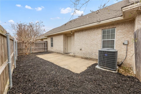 Tiny photo for 204 Fraternity Row, College Station, TX 77845 (MLS # 26011303)