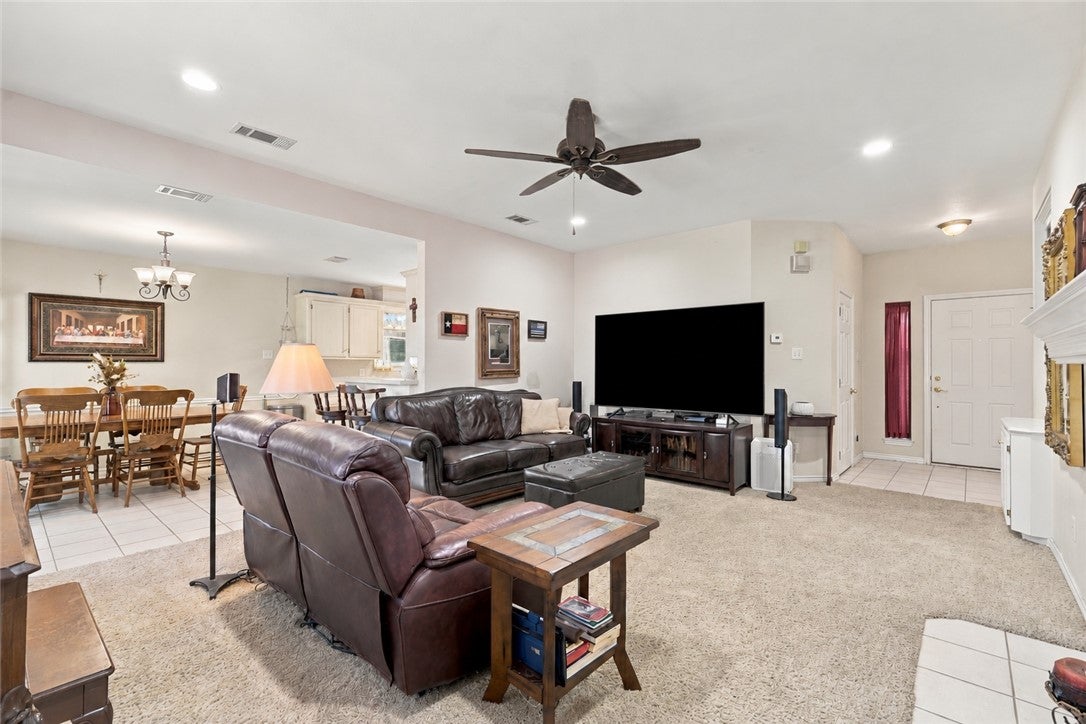 242 Stuttgart Circle