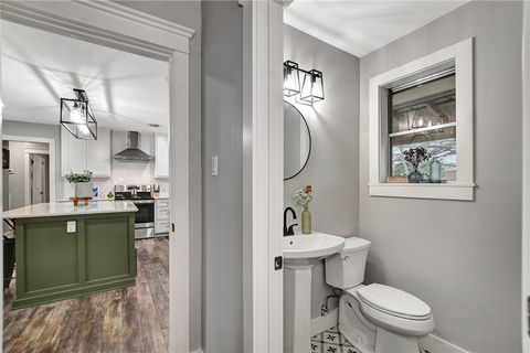 Tiny photo for 205 Munz Street, Brenham, TX 77833 (MLS # 26001008)