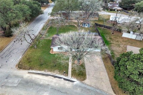 Tiny photo for 205 Munz Street, Brenham, TX 77833 (MLS # 26001008)