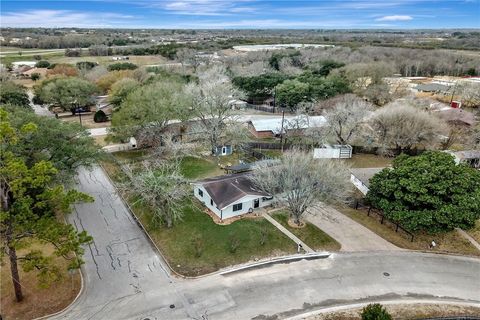 Tiny photo for 205 Munz Street, Brenham, TX 77833 (MLS # 26001008)