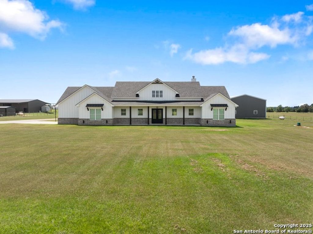 Photo of 32139 Giboney Road, Hempstead, TX 77445 (MLS # 26001481)