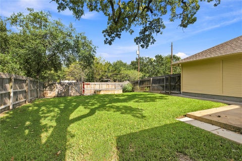Tiny photo for 5909 Sheffield Terrace Lane, Bryan, TX 77802 (MLS # 26012231)