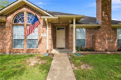 Tiny photo for 5909 Sheffield Terrace Lane, Bryan, TX 77802 (MLS # 26012231)