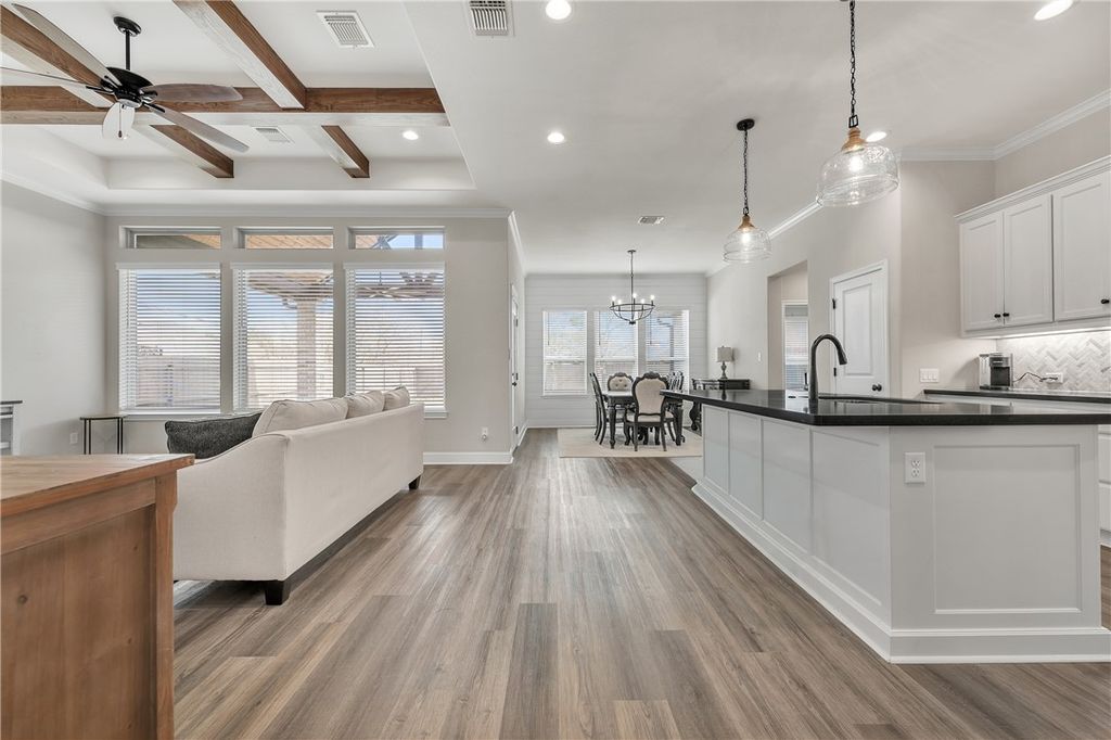 Photo of 4355 Fox River Ln, Bryan, TX 77802 (MLS # 26000260)