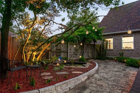 Tiny photo for 8401 Whiterose Court, College Station, TX 77845 (MLS # 26001855)
