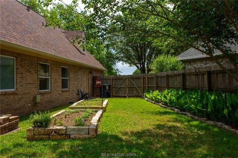 Tiny photo for 8401 Whiterose Court, College Station, TX 77845 (MLS # 26001855)