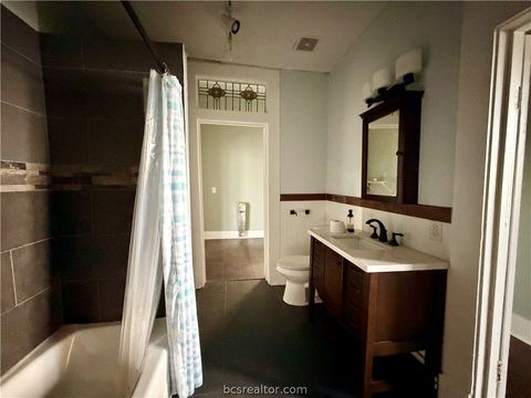 Tiny photo for 236 8th Street, Somerville, TX 77879 (MLS # 26002929)