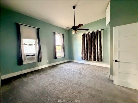 Tiny photo for 236 8th Street, Somerville, TX 77879 (MLS # 26002929)