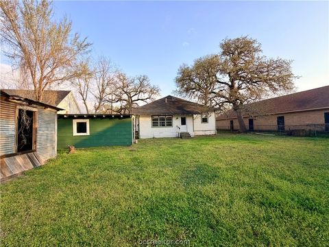 Tiny photo for 236 8th Street, Somerville, TX 77879 (MLS # 26002929)