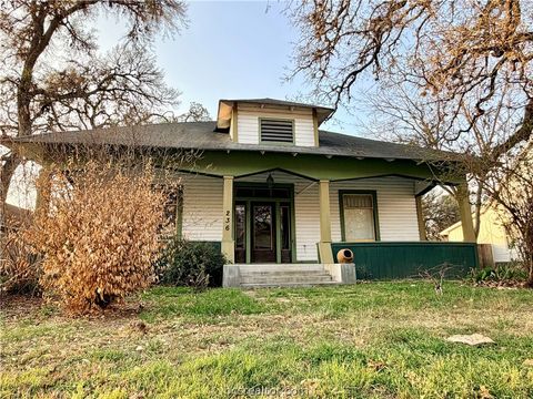 Tiny photo for 236 8th Street, Somerville, TX 77879 (MLS # 26002929)