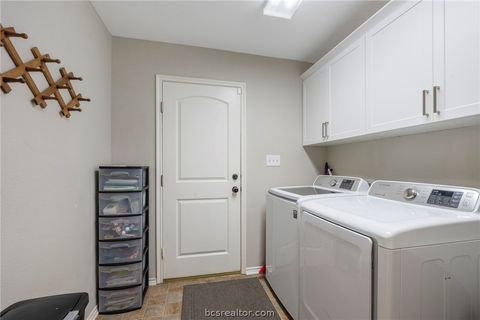 Tiny photo for 5274 Sagewood Drive, College Station, TX 77845 (MLS # 26003897)