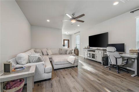 Tiny photo for 4705 Milagro Loop, Bryan, TX 77807 (MLS # 26001800)