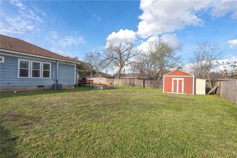 Tiny photo for 1004 E 27th Street, Bryan, TX 77803 (MLS # 26002927)