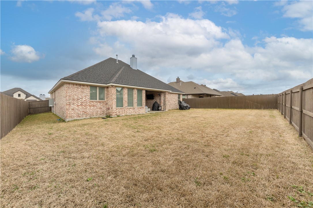 Bryan, Texas 77802, United States, 4 Bedrooms Bedrooms, ,3 BathroomsBathrooms,Residential,Active,82423