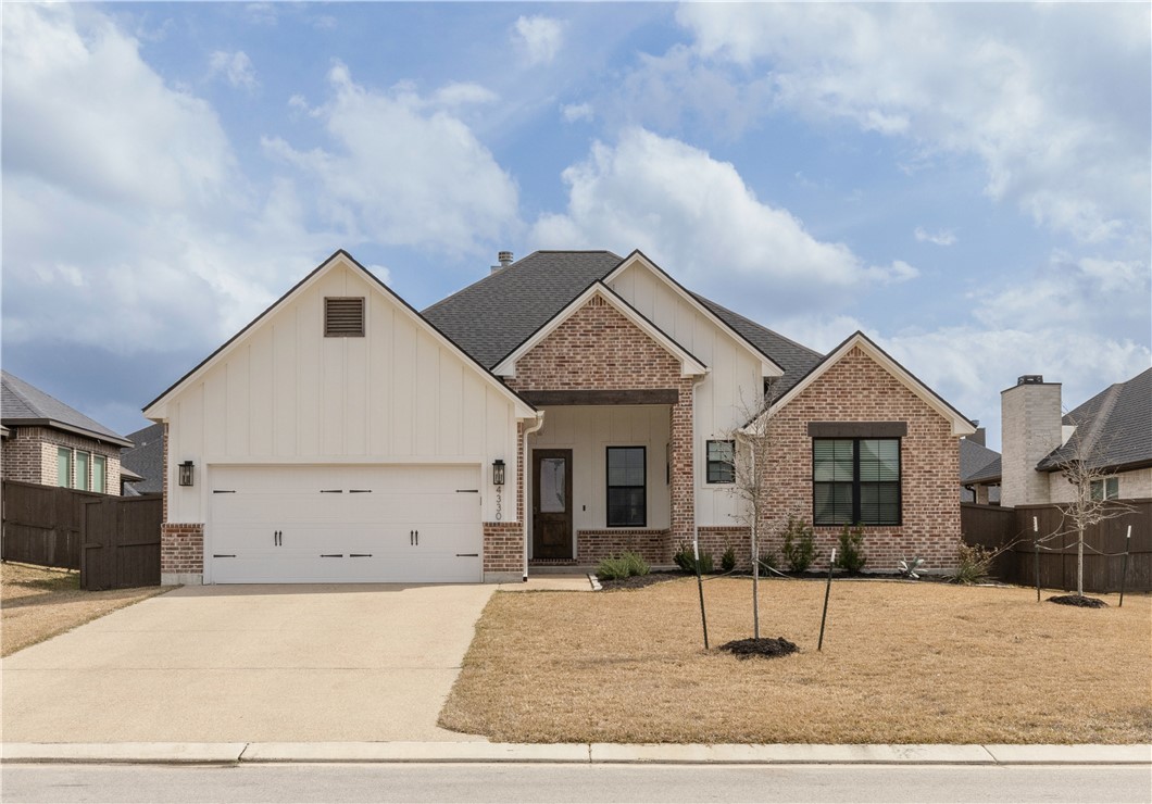 Bryan, Texas 77802, United States, 4 Bedrooms Bedrooms, ,3 BathroomsBathrooms,Residential,Active,82423