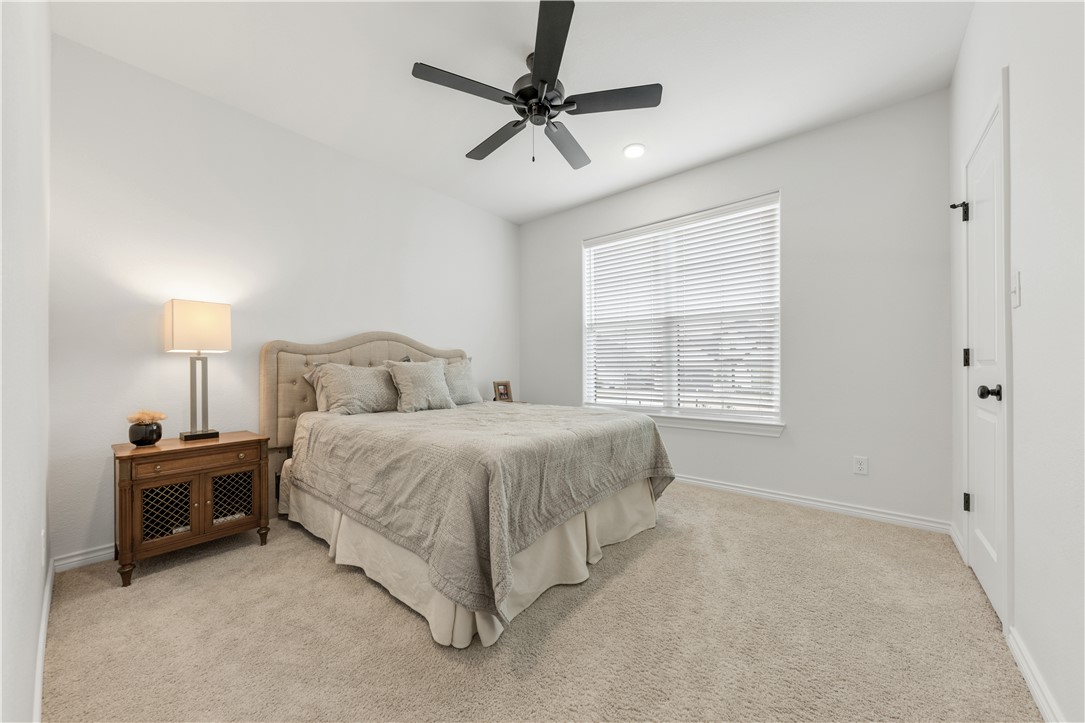 Bryan, Texas 77802, United States, 4 Bedrooms Bedrooms, ,3 BathroomsBathrooms,Residential,Active,82423