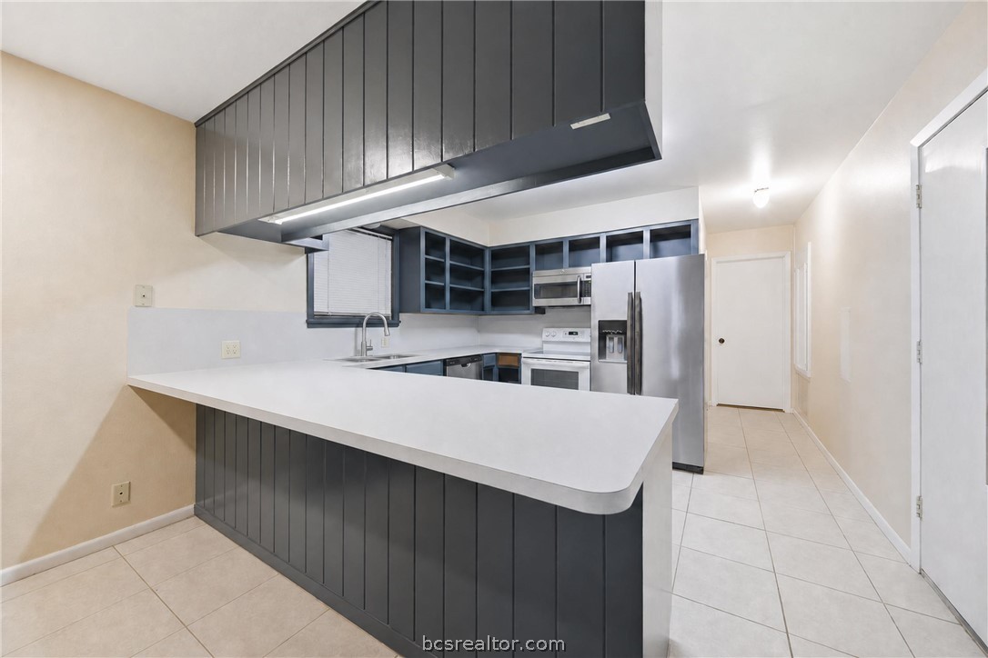301 Cooks Lane