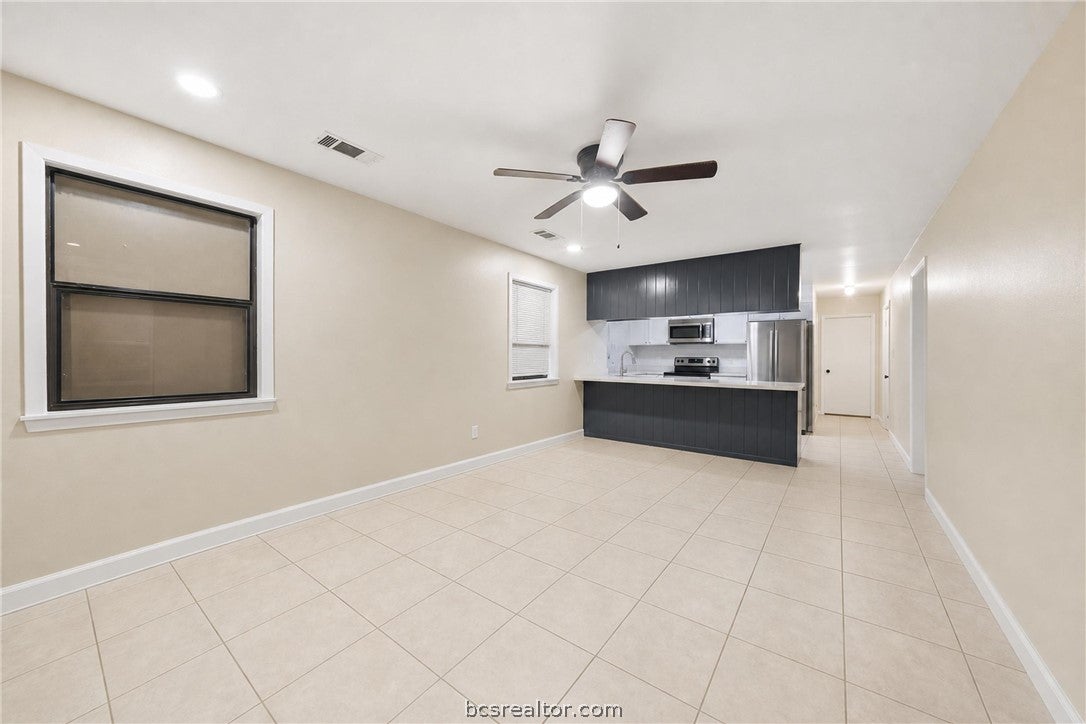 301 Cooks Lane