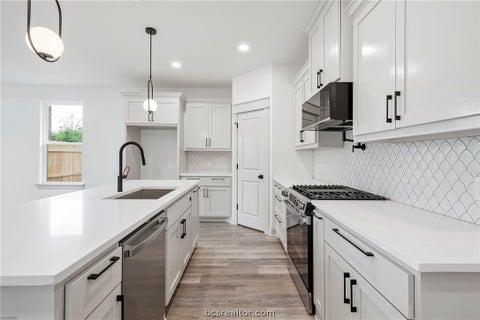 Tiny photo for 1401 Madison Avenue, Bryan, TX 77803 (MLS # 26011770)