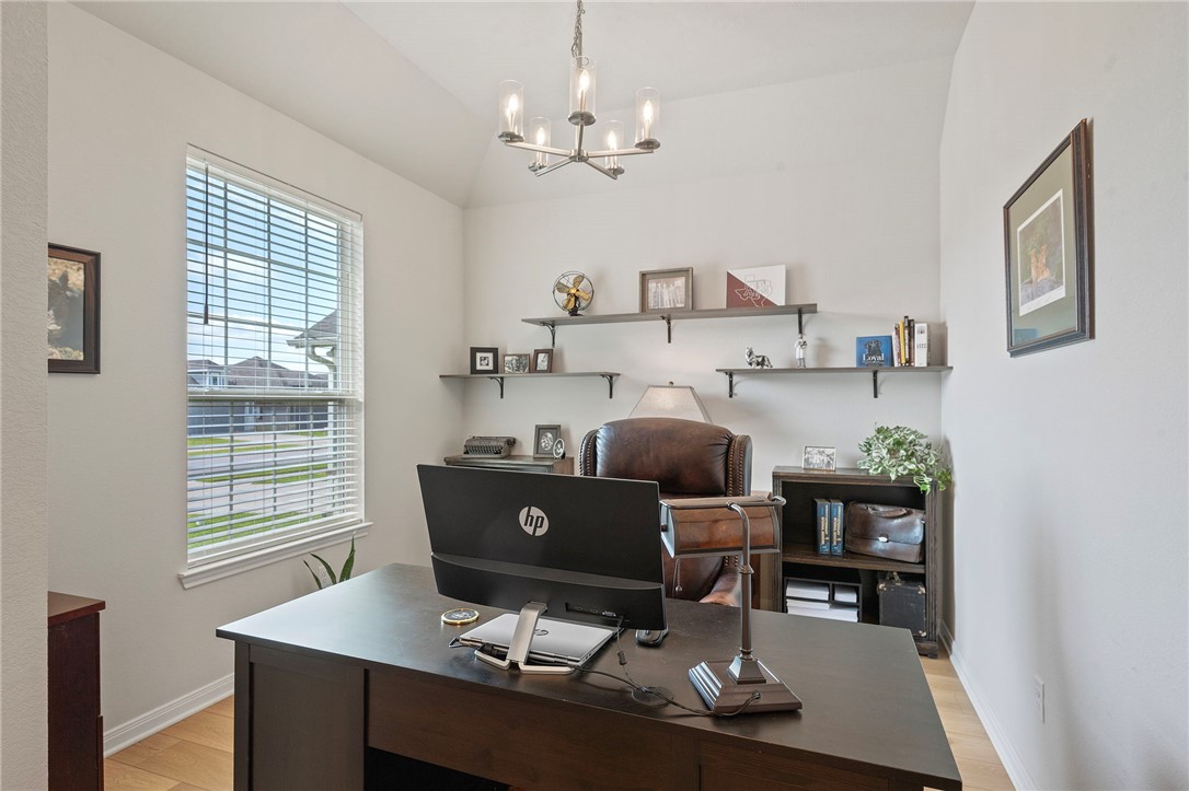 Bryan, Texas 77807, United States, 3 Bedrooms Bedrooms, ,2 BathroomsBathrooms,Residential,Active,208389