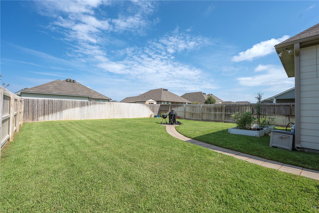 Bryan, Texas 77807, United States, 3 Bedrooms Bedrooms, ,2 BathroomsBathrooms,Residential,Active,208389