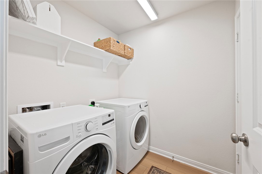 Bryan, Texas 77807, United States, 3 Bedrooms Bedrooms, ,2 BathroomsBathrooms,Residential,Active,208389