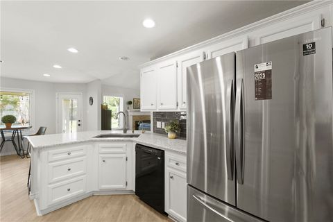 Tiny photo for 2310 S Pioneer Trail, Bryan, TX 77808 (MLS # 25010681)