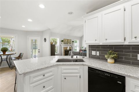 Tiny photo for 2310 S Pioneer Trail, Bryan, TX 77808 (MLS # 25010681)