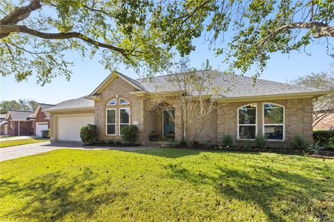 Photo of 2310 S Pioneer Trail, Bryan, TX 77808 (MLS # 25010681)