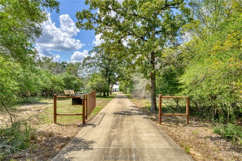 Tiny photo for 11404 Riley Green Road, Franklin, TX 77856 (MLS # 26011410)