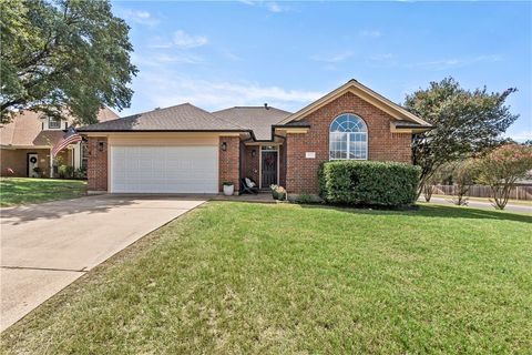 Photo of 2800 Brandywine Circle, Bryan, TX 77807 (MLS # 25010663)