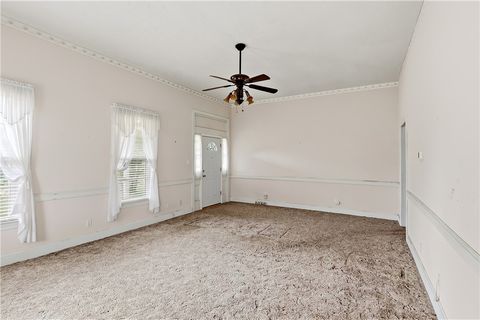 Tiny photo for 915 E Mitchell Street, Calvert, TX 77837 (MLS # 26004526)