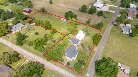 Tiny photo for 915 E Mitchell Street, Calvert, TX 77837 (MLS # 26004526)