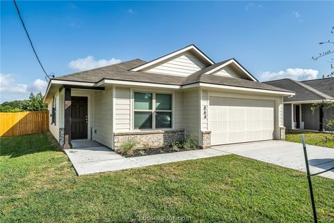 Tiny photo for 1640 Lucky Street, Bryan, TX 77803 (MLS # 26006111)