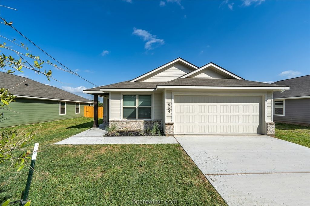 Photo of 1640 Lucky Street, Bryan, TX 77803 (MLS # 26006111)