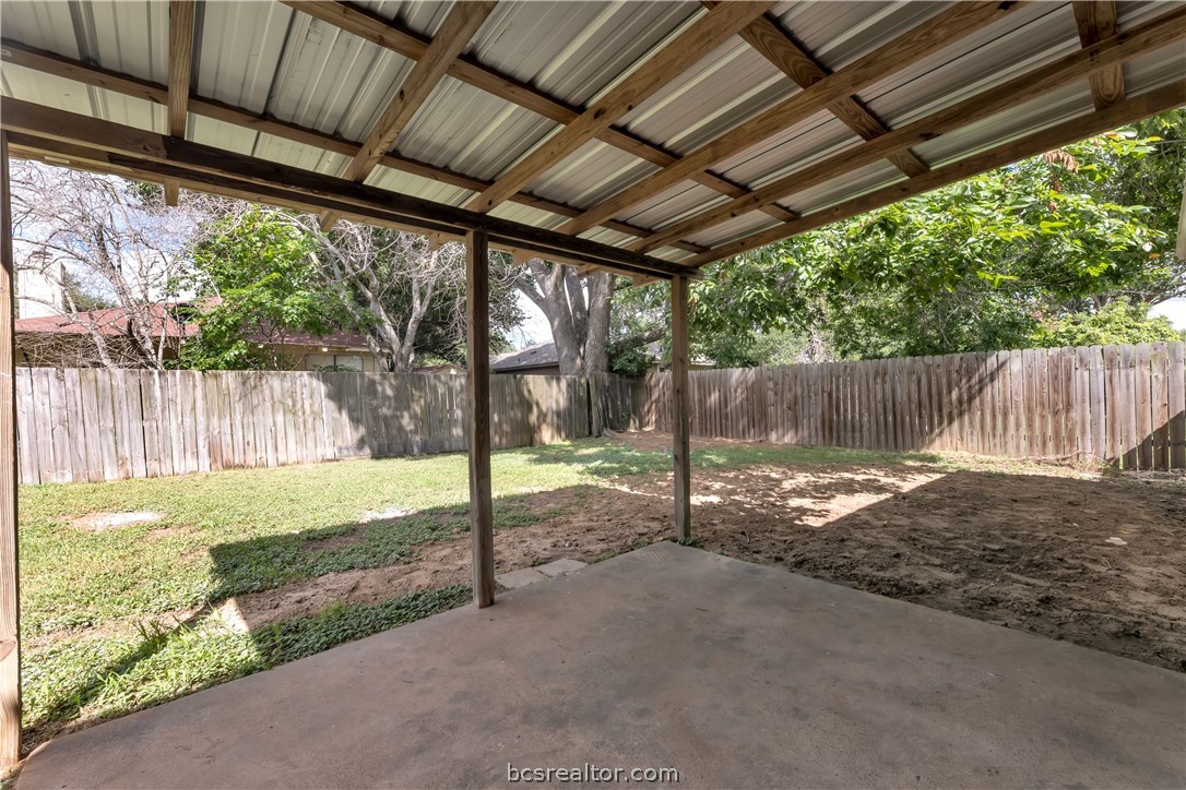 College Station, Texas 77845, United States, 3 Bedrooms Bedrooms, ,2 BathroomsBathrooms,Residential,Pending,54402