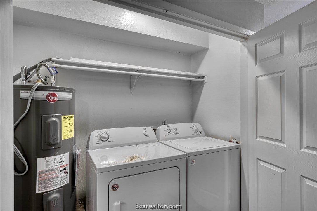 902 Spring Loop B