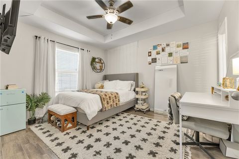 Tiny photo for 117 Sterling Street, College Station, TX 77840 (MLS # 25011444)