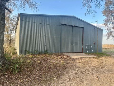 Tiny photo for 410 LCR 890, Jewett, TX 75846 (MLS # 26002496)