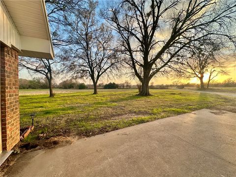 Tiny photo for 410 LCR 890, Jewett, TX 75846 (MLS # 26002496)