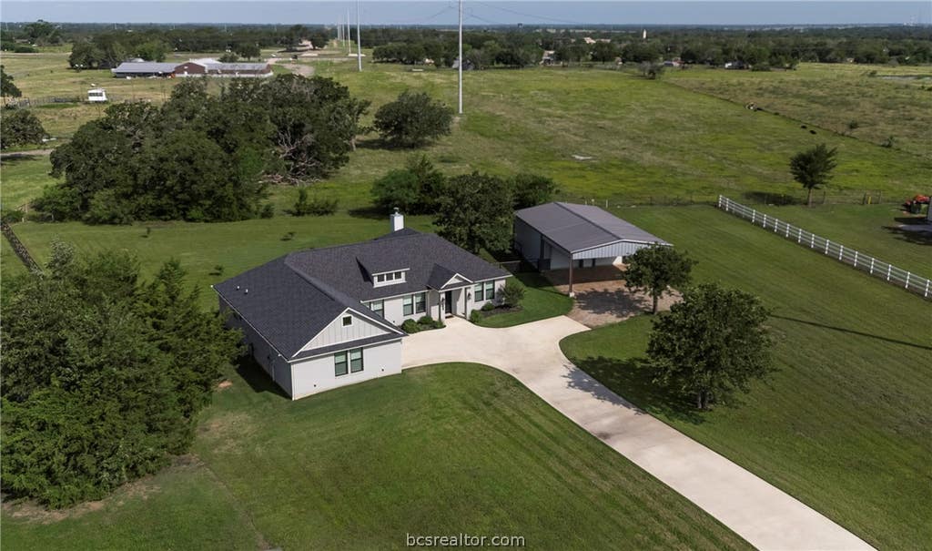 Photo of 4119 Golden Eagle Drive, Bryan, TX 77808 (MLS # 26006840)