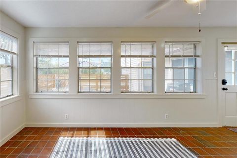 Tiny photo for 900 Westview Street, Bryan, TX 77802 (MLS # 26002967)